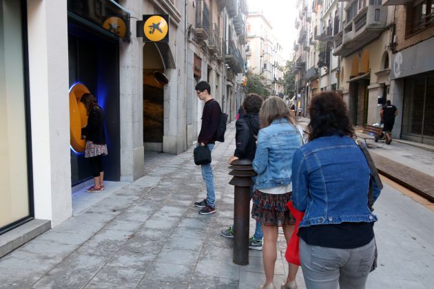 La fusión de bankia con el banco mare nostrum incrementa el cierre de oficinas bancarias en lorca