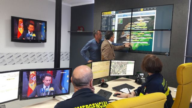 La sala de operaciones del 112 se renueva y moderniza con nuevos equipamientos y tecnologías para mejorar la resolución de emergencias en el municipio
