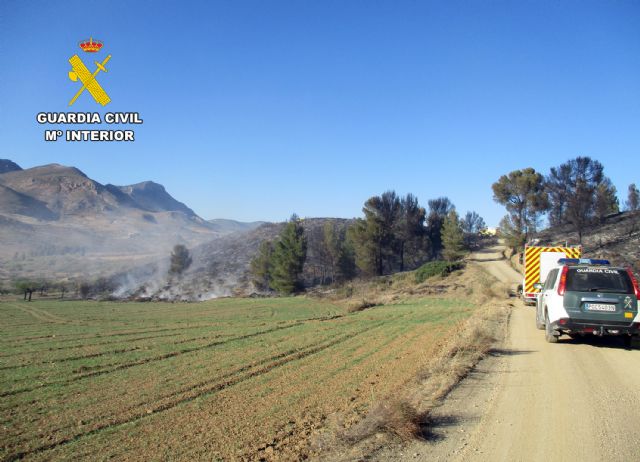 La Guardia Civil investiga al presunto autor de dos incendios forestales en Lorca