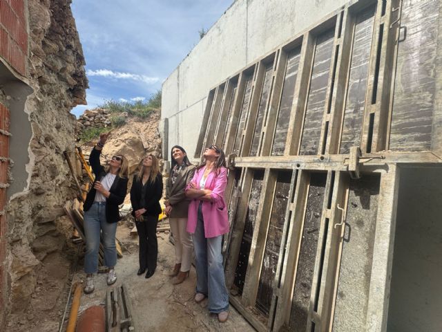 Entran en la fase final las obras de emergencia en el vial de acceso al Castillo de Lorca tras el colapso de un muro por las lluvias de marzo