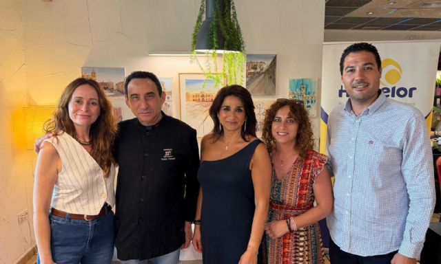 El Restaurante Paredes acoge una exposición de acuarelas sobre el casco histórico de Lorca fruto de la colaboración entre cultura, turismo y hostelería