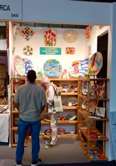 La artesanía lorquina regresa un año más a INTERGIFT, la feria internacional del regalo y la decoración