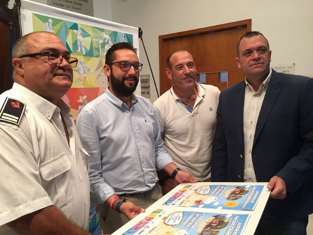 La construcción de castillos de arena se suma a las actividades de la Jornada de Juegos Populares y Tradicionales que se celebrará el viernes a partir de las 17 horas en la Plaza de España