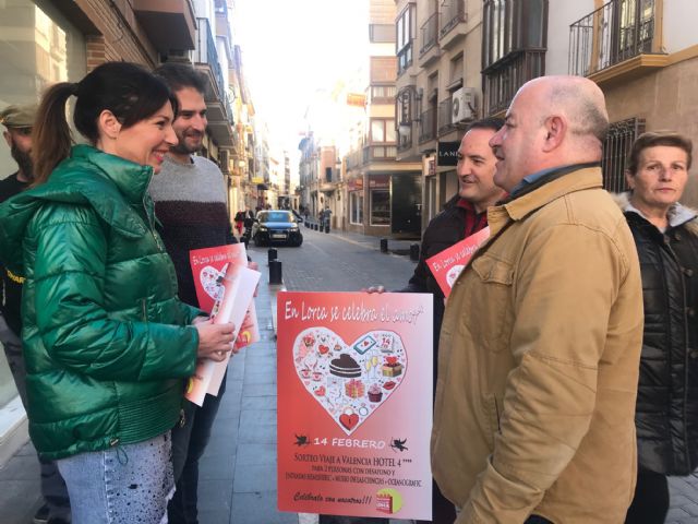 Comprar en los comercios locales para San Valentín puede tener premio con la iniciativa 'En Lorca se celebra el amor' de la Asociación Comercial Lorca Centro Histórico