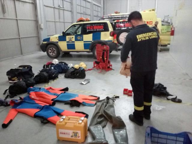 13 voluntarios del Servicio Municipal de Emergencias y Protección Civil participan en la búsqueda de Gabriel Cruz, el niño desaparecido el pasado martes en Níjar (Almería)