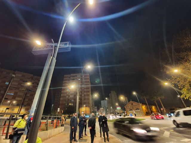 El Ayuntamiento de Lorca destina cerca de 9.000 euros al refuerzo de la iluminación de la Alameda de Cervantes y mejorar la visibilidad en los pasos de peatones sin semáforos