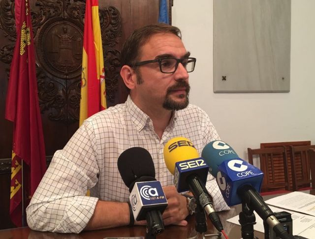 El PSOE pide al Ayuntamiento de Lorca que adelante la apertura de las piscinas municipales
