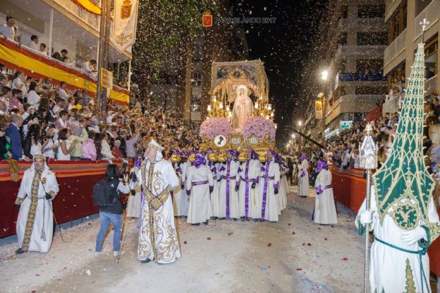 La junta directiva del Paso Blanco propone el nombramiento de D. Lázaro Soto Muñoz como Presidente de Honor