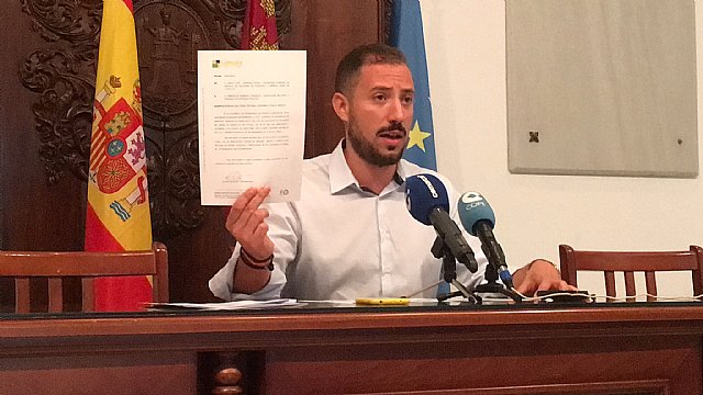 Limusa ampliará y reforzará el servicio de limpieza y recogida de basura durante este mes de agosto