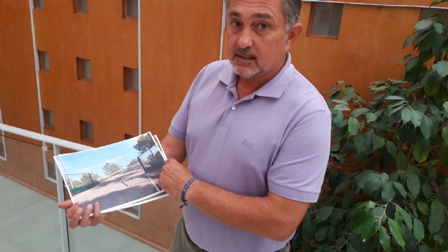 La Concejalía de Desarrollo Rural solicita al Ministerio y a la CHS que paren las obras que se ejecutan en la carretera del embalse de Puentes y rectifiquen la orden para clausurarla