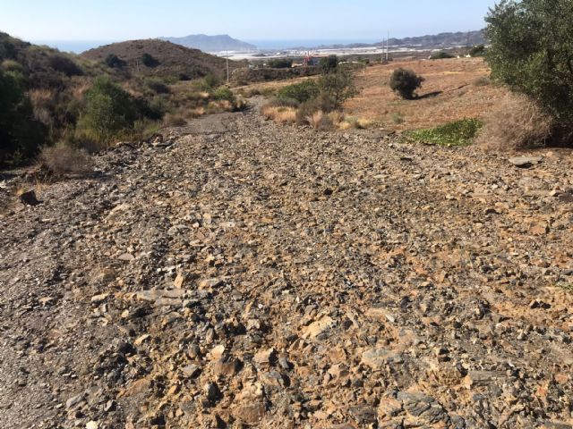 El gobierno de Mateos abandona a los vecinos de Garrobillo, que acumulan 5 días sin que el ayuntamiento arregle los daños causados por las últimas lluvias