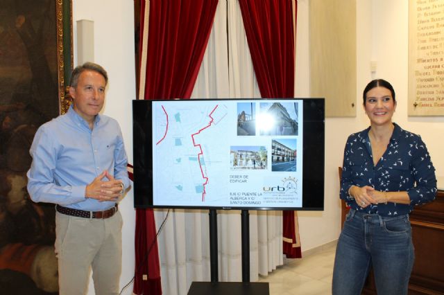 El alcalde anuncia un nuevo avance del plan de impulso al casco histórico, imponiendo un plazo de tres meses para iniciar la edificación en una decena de solares