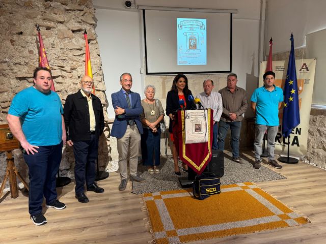 Lorca reivindica el arte de las jarapas con una exposición y demostraciones en vivo en la Casa del Artesano