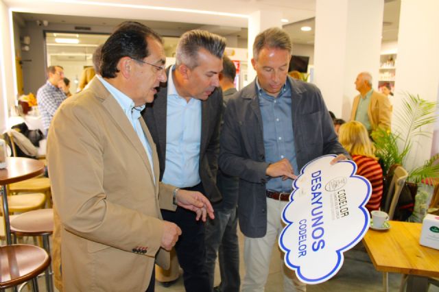 Campañas de dinamización y fidelización pretenden incentivar las compras en los establecimientos tradicionales de Lorca