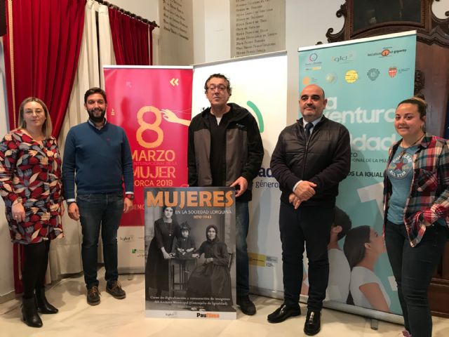 El Aula de Cultura de CajaMurcia acogerá el viernes a las 18:30 horas la entrega de los premios 'Mujeres y Hombres por la Igualdad' y 'Lorca por la Igualdad'