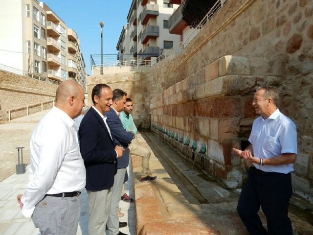 Cultura y el Ayuntamiento de Lorca finalizan la recuperación de la Fuente del Oro que permite su acceso y la mejora del entorno