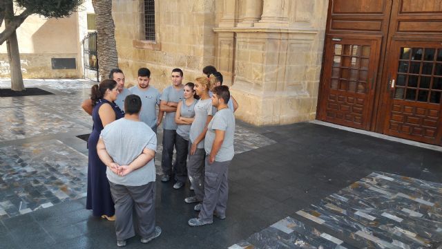 La Concejalía de Desarrollo Local completa las obras de renovación y mejora del solado en el atrio de la iglesia de San Mateo