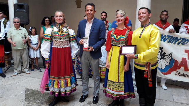 El Alcalde recibe en el Palacio de Guevara a los más de 100 participantes procedentes de Cuba, México, Rusia y Lorca
