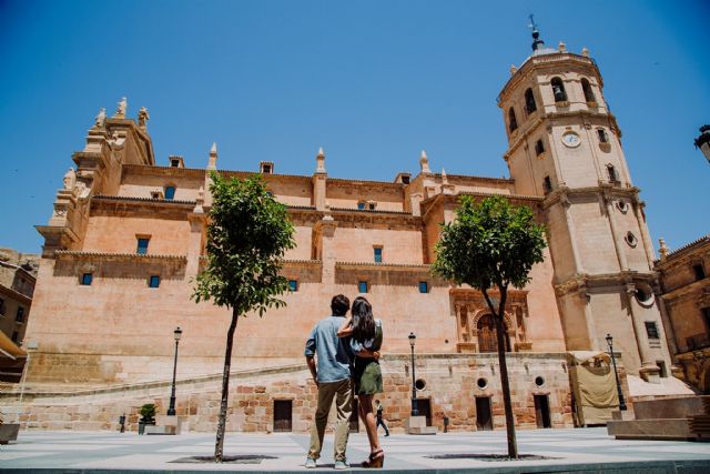 La concejalía de Turismo participa en el I Encuentro virtual con empresas regionales y turoperadores internacionales para impulsar la comercialización turística