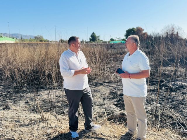 El Gobierno de Lorca reclama a la CHS la limpieza urgente del cauce del rio Guadalentín tras el incendio antes del inicio de la Feria de Lorca
