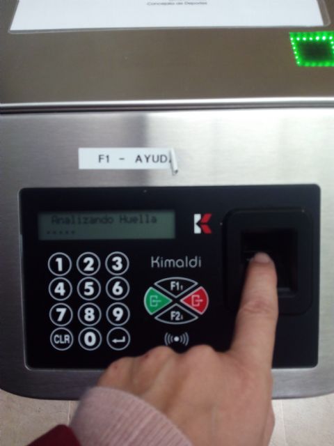 IU-Verdes Lorca advierte que la recogida de la huella dactilar en el complejo deportivo Felipe VI incumple los dictámenes de Europa sobre protección de datos