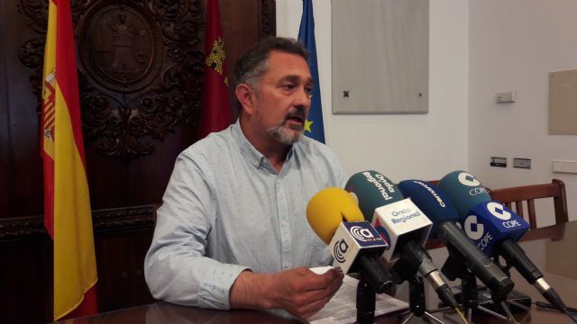 El PP ratifica su respaldo al mantenimiento de todos los árboles de la carretera de Caravaca