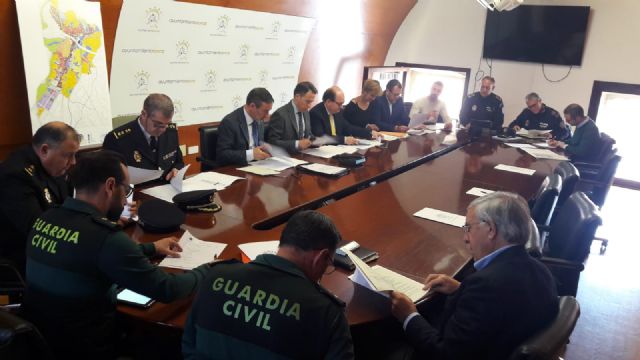 El Plan de Seguridad para Semana Santa incrementa los servicios de Policía Local un 15,5% e incorpora elementos estáticos móviles para el bloqueo de accesos