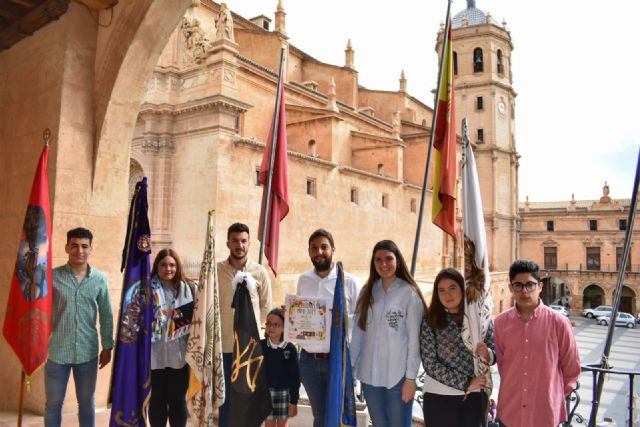 Más de un millar de niños participarán este viernes en la Procesión de Papel que tendrá lugar en la calle Corredera a partir de las 19 horas