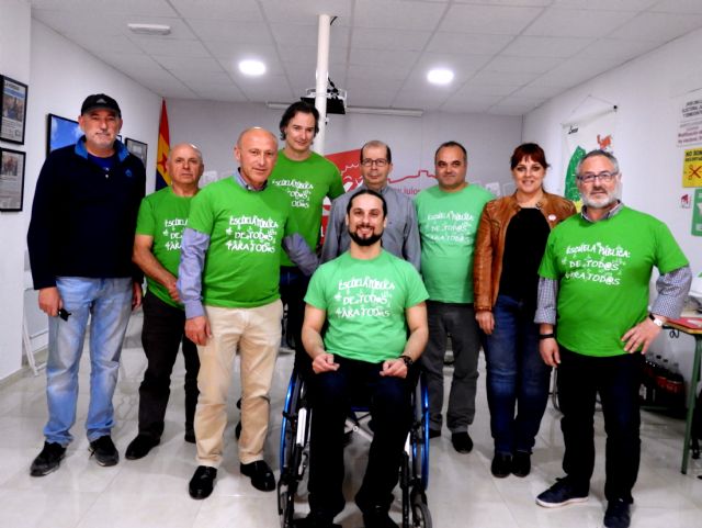 IU presenta su programa educativo para Lorca