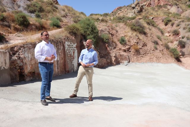 El Ayuntamiento de Lorca trabaja en la creación de una docena de plazas de aparcamiento nuevas en la Ramblilla de San Lázaro