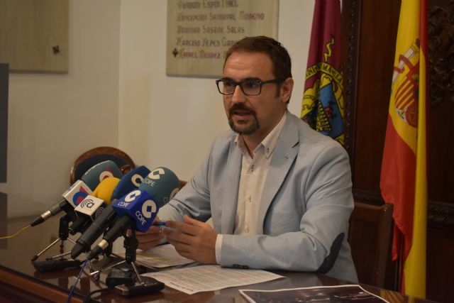 Mateos pide a Gil Jódar la implicación de todas las administraciones para evitar el cierre de Coopbox Lorca y el despido de 114 trabajadores