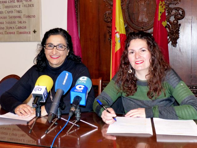 PSOE e IU reclaman al Concejal del PP el plan de igualdad guardado en el cajón desde 2007