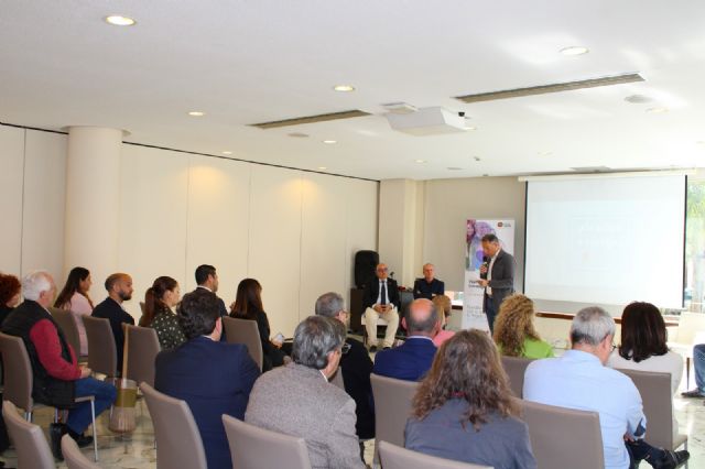 El alcalde anuncia la cesión de la antigua iglesia de San Pedro a la Fundación Iniciativas el Gigante de Lorca