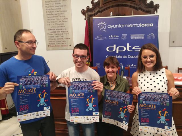 Un año más Lorca se suma a la campaña nacional ´Mójate por la Esclerosis Múltiple´ que se celebrará este próximo domingo