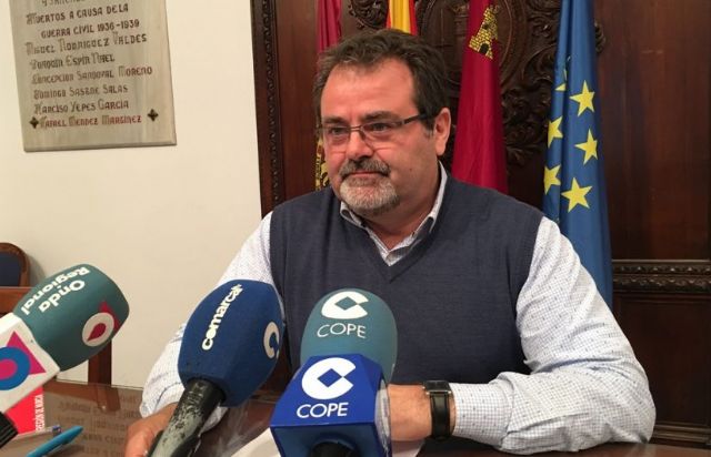 El PSOE exige a la CARM que paguecon intereseslas indemnizaciones que seis años después deben a los afectados por los terremotos
