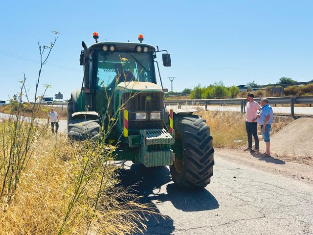 El plan de desbroce puesto en marcha por el Ayuntamiento de Lorca entra en su recta final