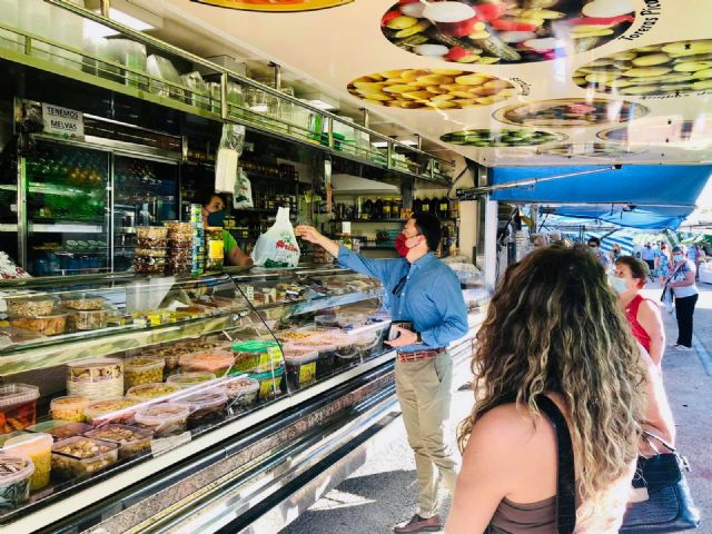 Fulgencio Gil: 'hemos conseguido que los 6,5 millones del ahorro municipal que el actual alcalde quería entregar a Pedro Sánchez se queden en Lorca'