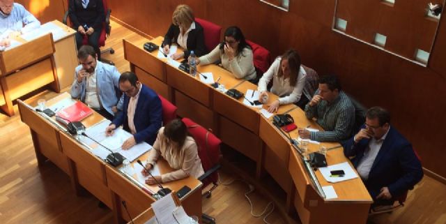 El PSOE espera que las dudas aclaradas en torno a Aguas de Lorca deriven en la rebaja del recibo del agua