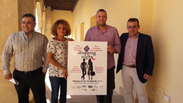 Casi 100 comerciantes de las áreas Corredera y Casco Histórico participan en la Shopping Night que se celebrará el viernes de 19 a 24 horas
