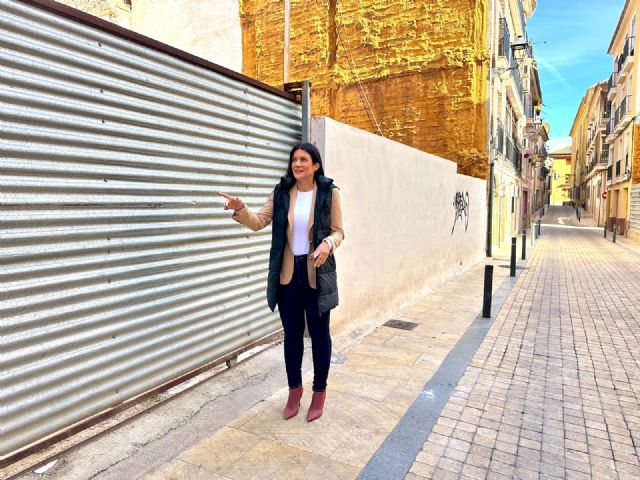 El Ayuntamiento de Lorca avanza en la reconstrucción y la rehabilitación de inmuebles en el casco histórico con la salida a subasta de dos solares en la calle Rubira