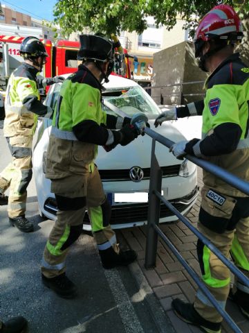Servicios de emergencia han intervenido en un accidente de tráfico en Lorca