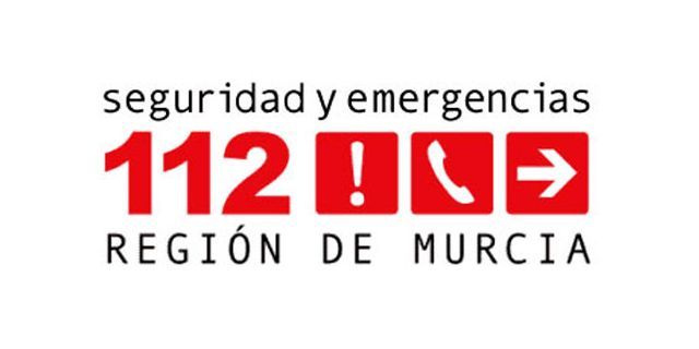 Servicios de Emergencia han atendido y trasladado a una persona herida al ser atropellada, en Lorca