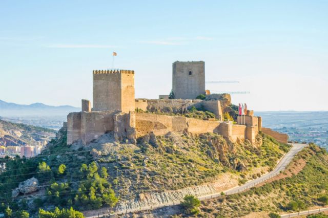 Descubre el Castillo de Lorca - Fortaleza del Sol