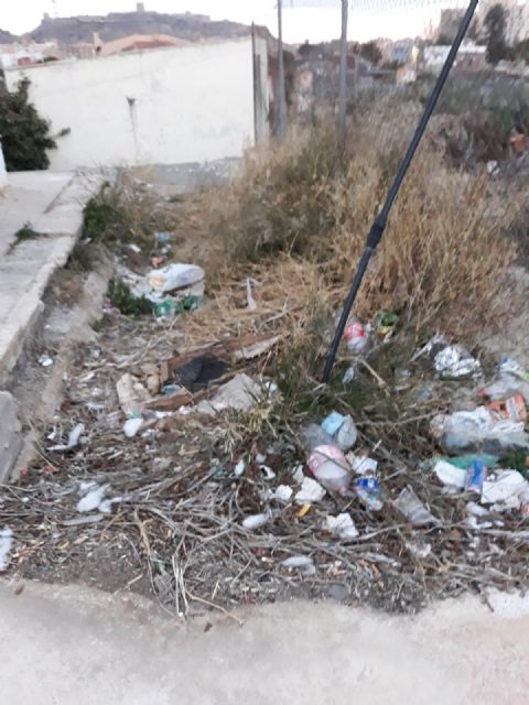 IU denuncia una nueva paralización de las obras de reconstrucción del barrio de San Fernando