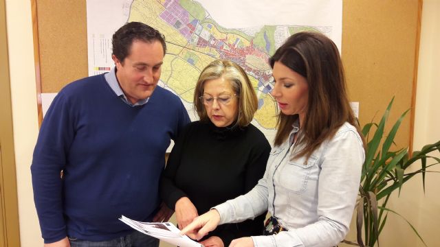 El Ayuntamiento instalará para este verano un sistema de toldos que generará un pasillo en sombra para el tránsito peatonal en las calles Corredera y adyacentes