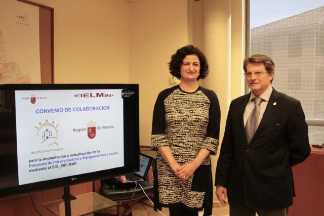 Presidencia proporciona al Ayuntamiento de Lorca una herramienta informática que ayudará a planificar sus inversiones