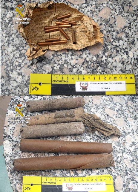 La Guardia Civil neutraliza cinco cartuchos de amonita y once detonadores pirotécnicos