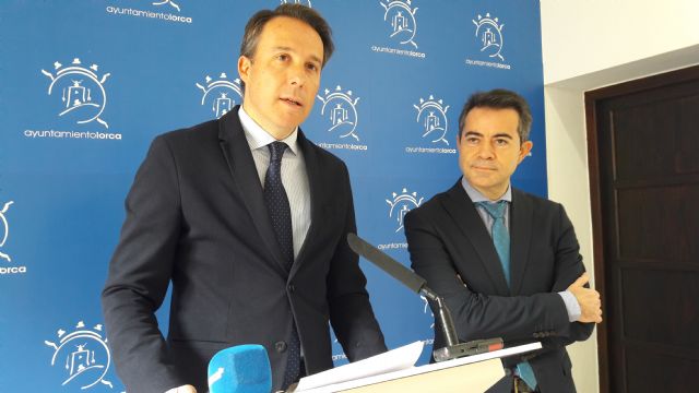 El Alcalde solicita el apoyo de la FMRM a favor de la declaración del Bordado Lorquino de Semana Santa como Patrimonio de la Humanidad por parte de la UNESCO