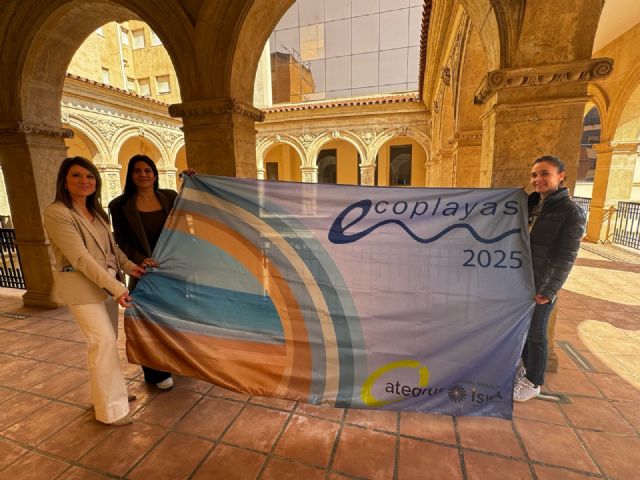 La Cala de Calnegre renueva la bandera Ecoplayas para 2025 en reconocimiento a su calidad turística y medioambiental