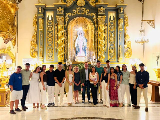 Nueva junta directiva para los jóvenes blancos